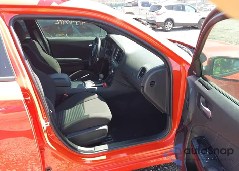 2023 Dodge Charger R/T z USA, uszkodzony, nr VIN 2C3CDXCT9PH663593